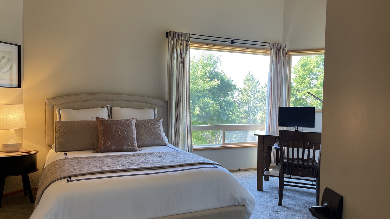 Photo of Others in Mica