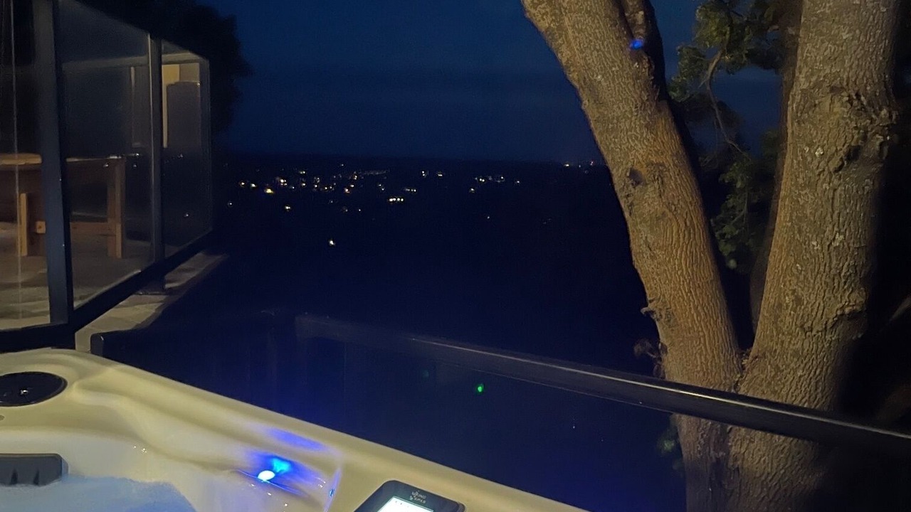 Photo of Others in Mica