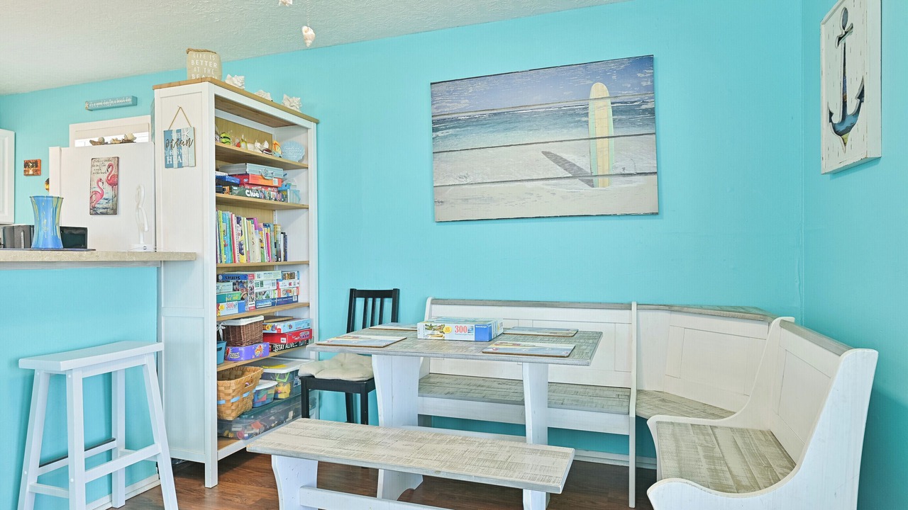 Photo of Others in Jamaica Beach