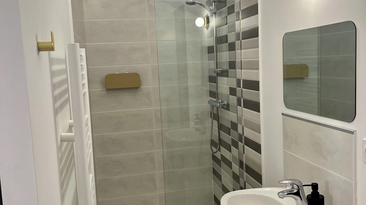 Photo of Bathroom in Blaye