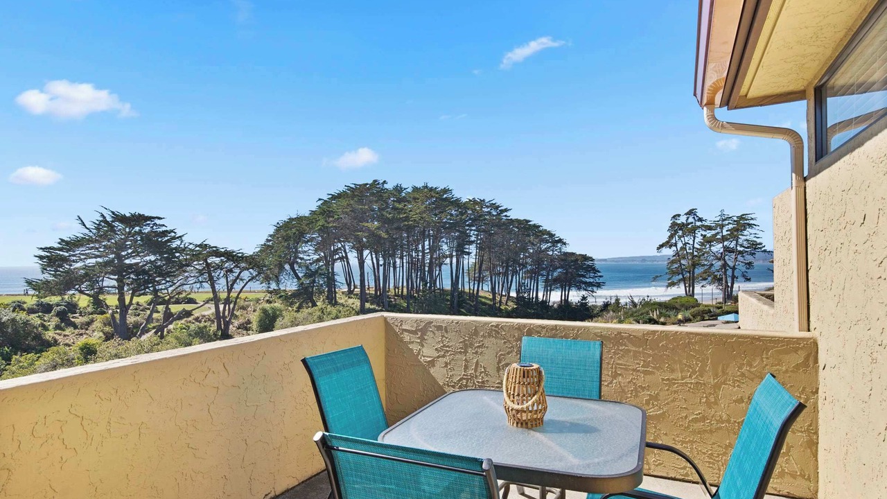 Photo of Patio Balcony in Rio del Mar