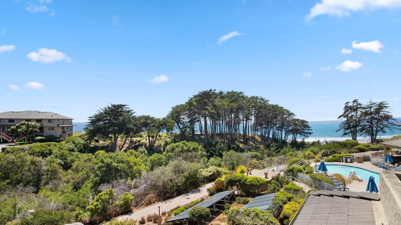Photo of Patio Balcony in Rio del Mar