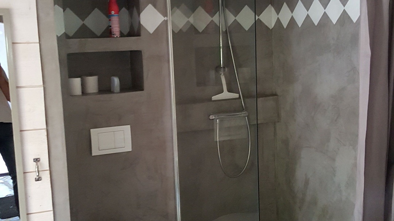 Photo of Bathroom in Cheffes