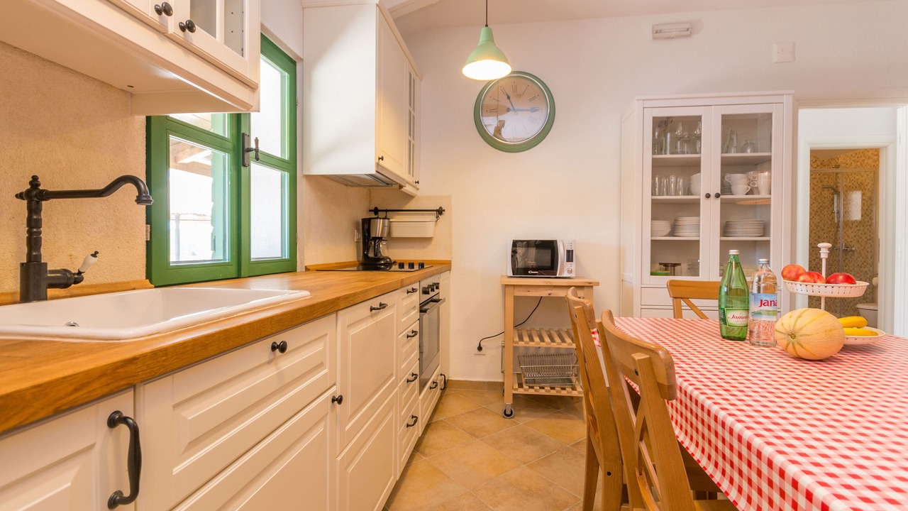 Photo of Kitchen in Pakostane