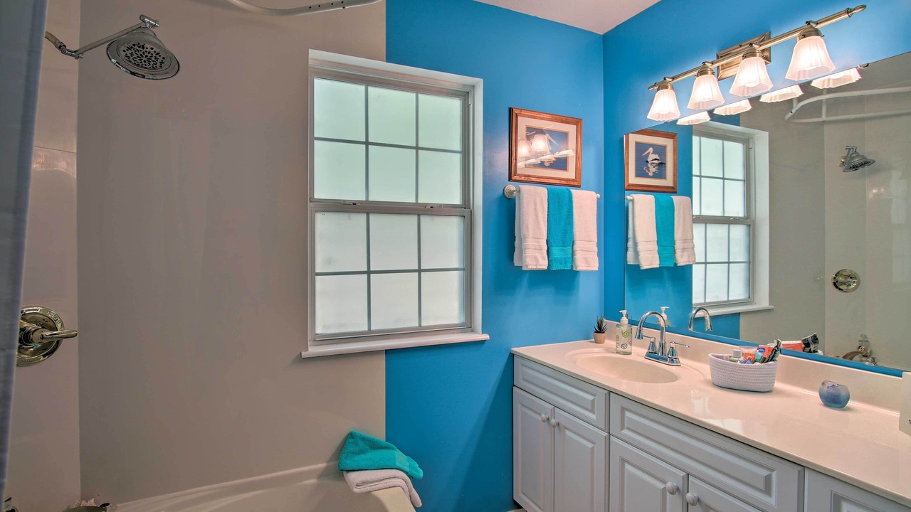 Photo of Bathroom in Grove