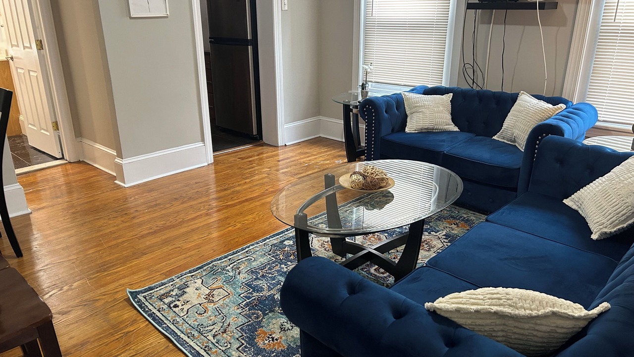 Photo of Livingroom in Rittenhouse Row