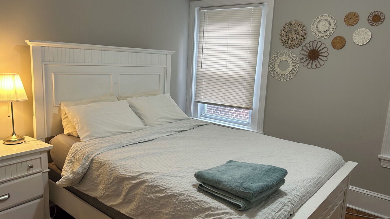 Photo of Bedroom in Rittenhouse Row