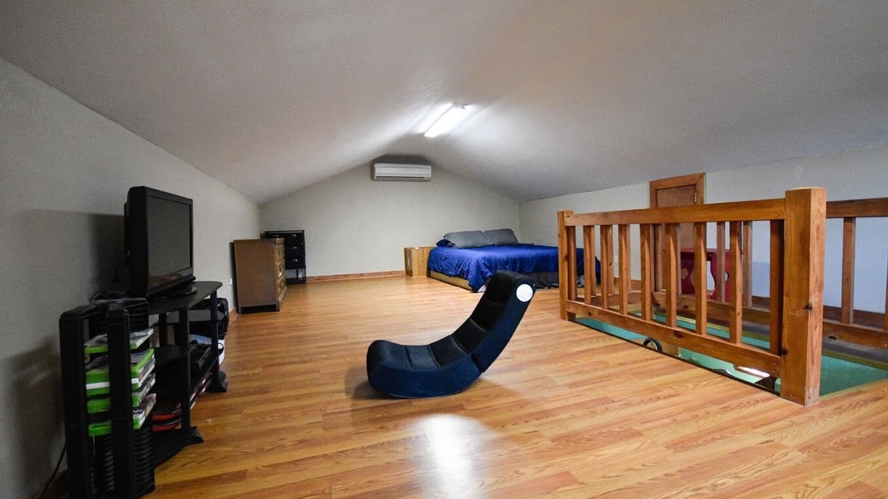 Photo of Bedroom in Board Camp