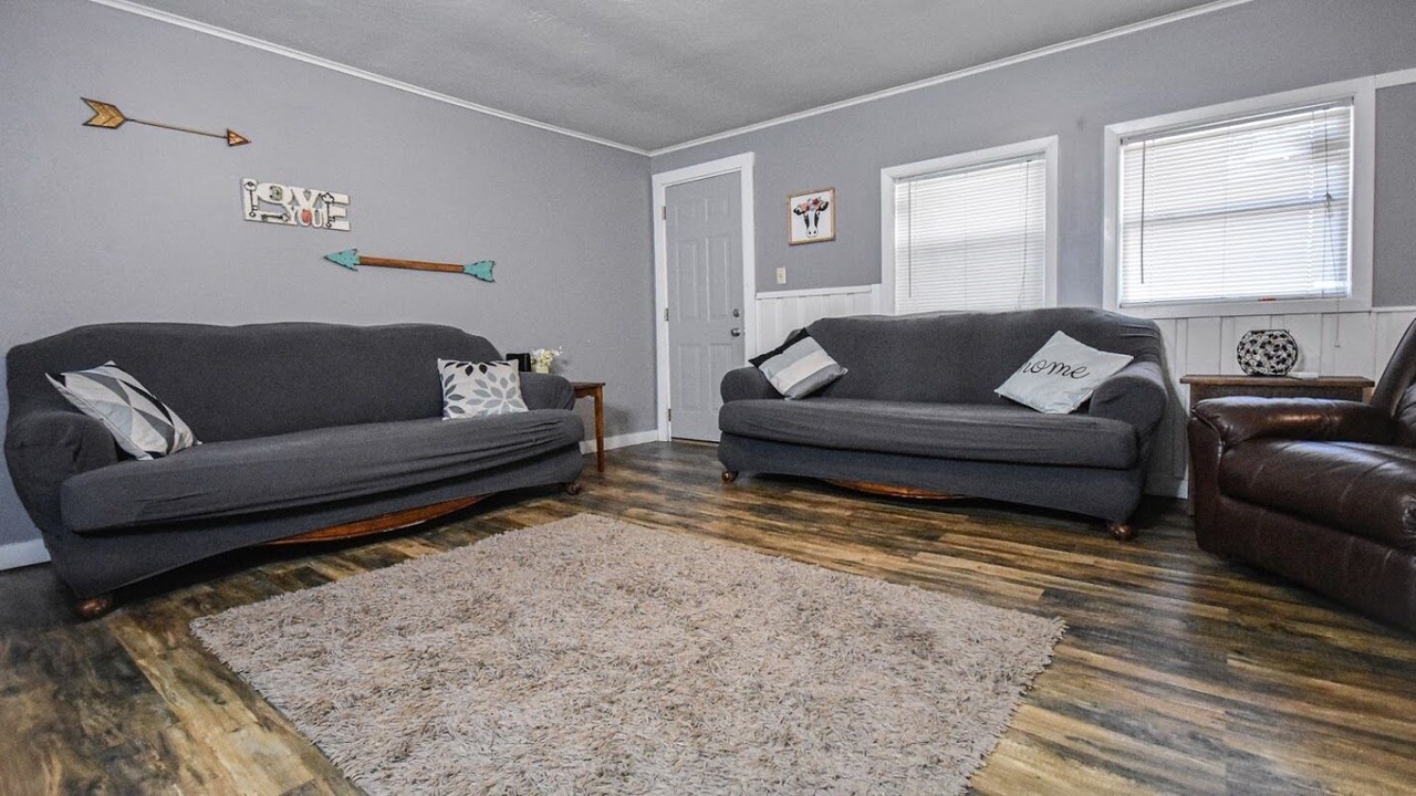 Photo of Livingroom in Board Camp