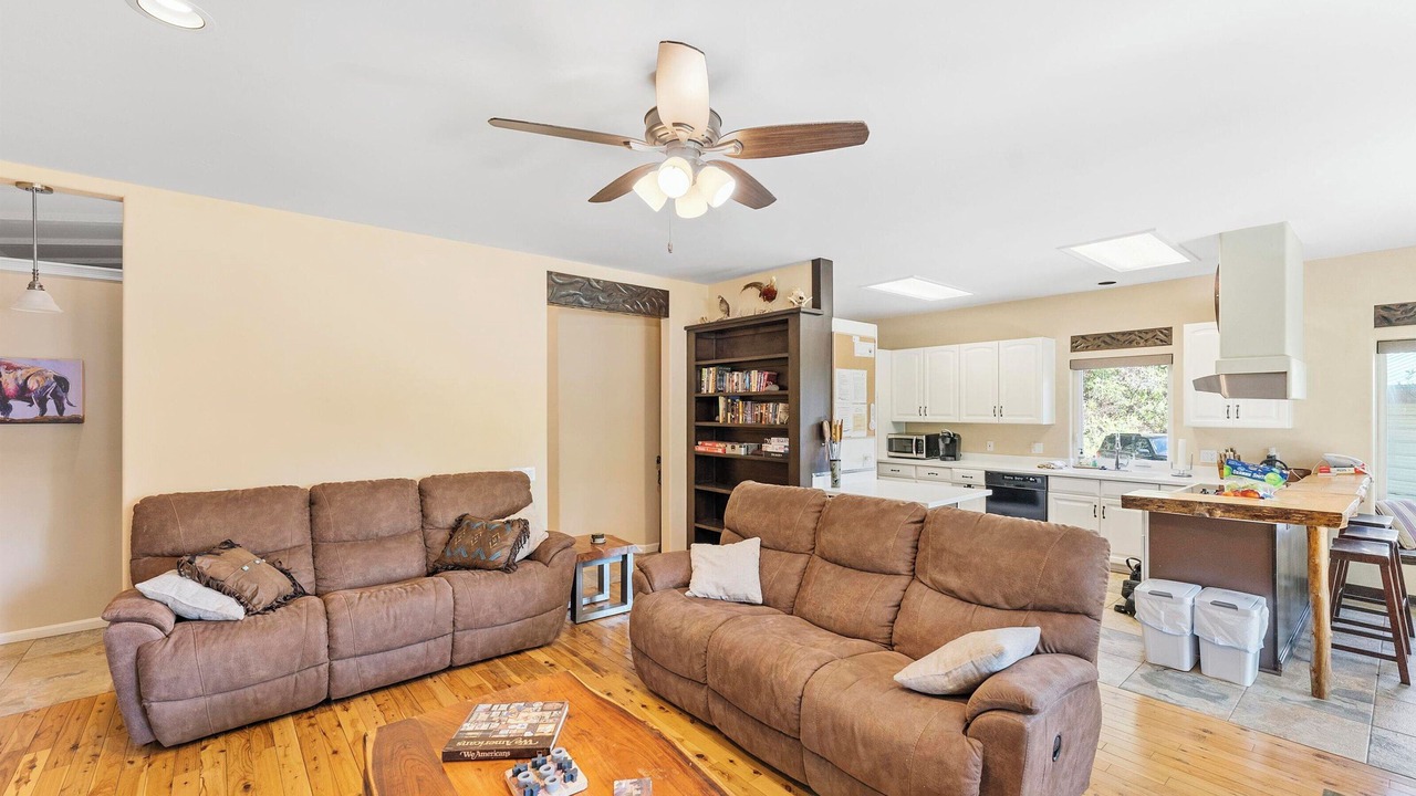 Photo of Livingroom in San Juan River Village