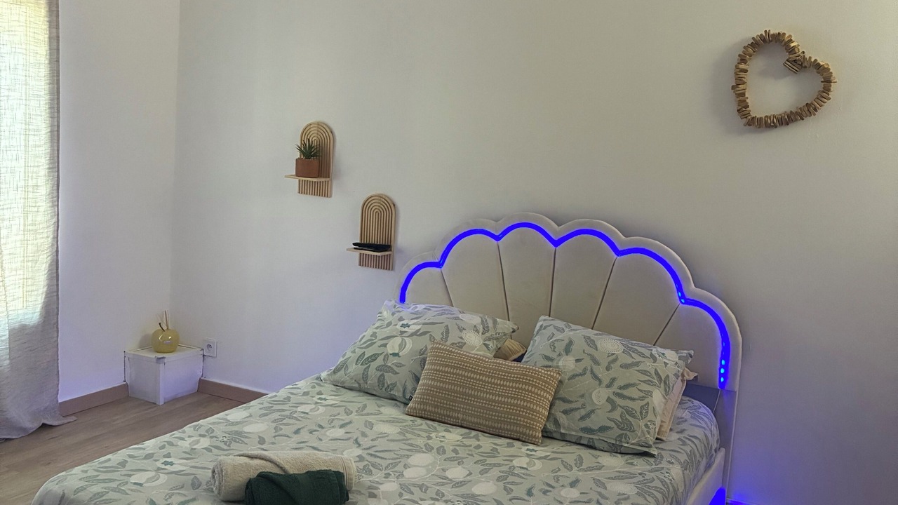 Photo of Bedroom in Lezignan-Corbieres