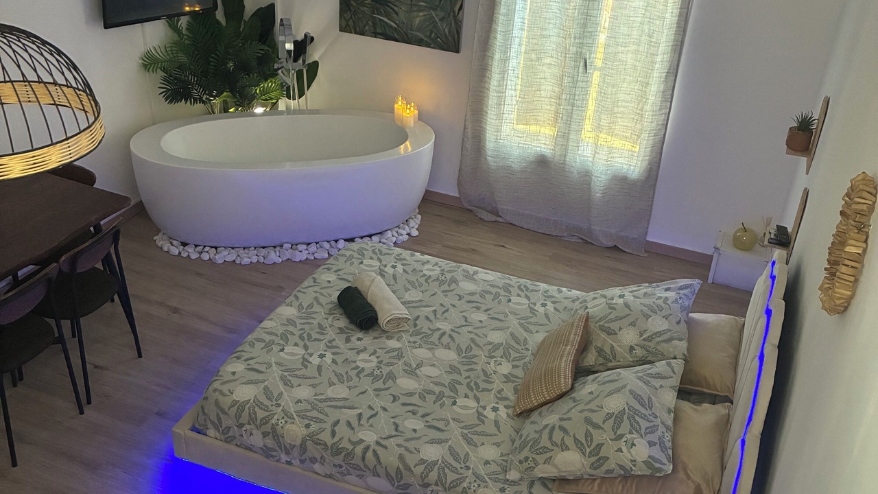 Photo of Bedroom in Lezignan-Corbieres