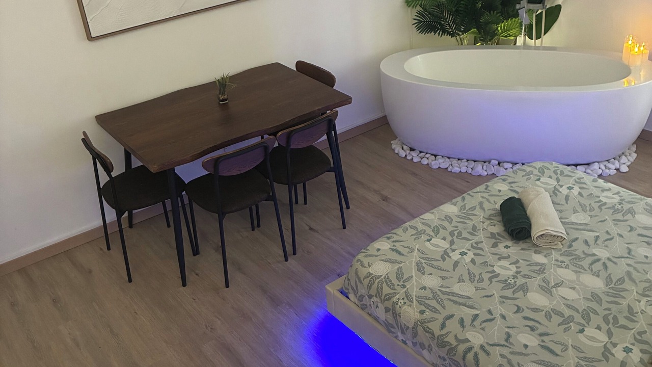 Photo of Bedroom in Lezignan-Corbieres