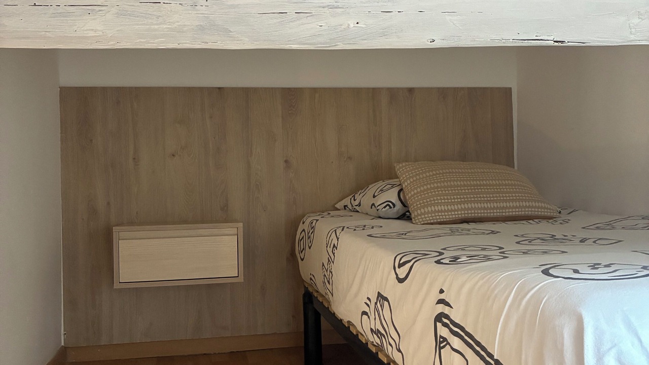 Photo of Bedroom in Lezignan-Corbieres