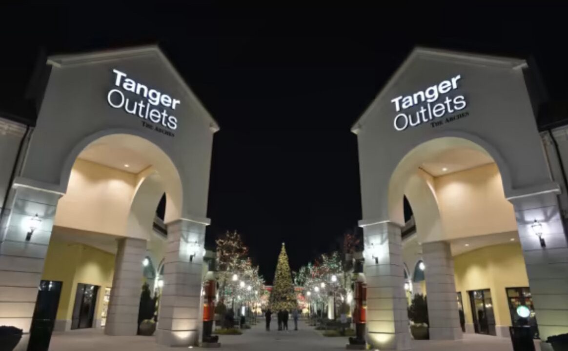 Photo of Others in Bay Shore