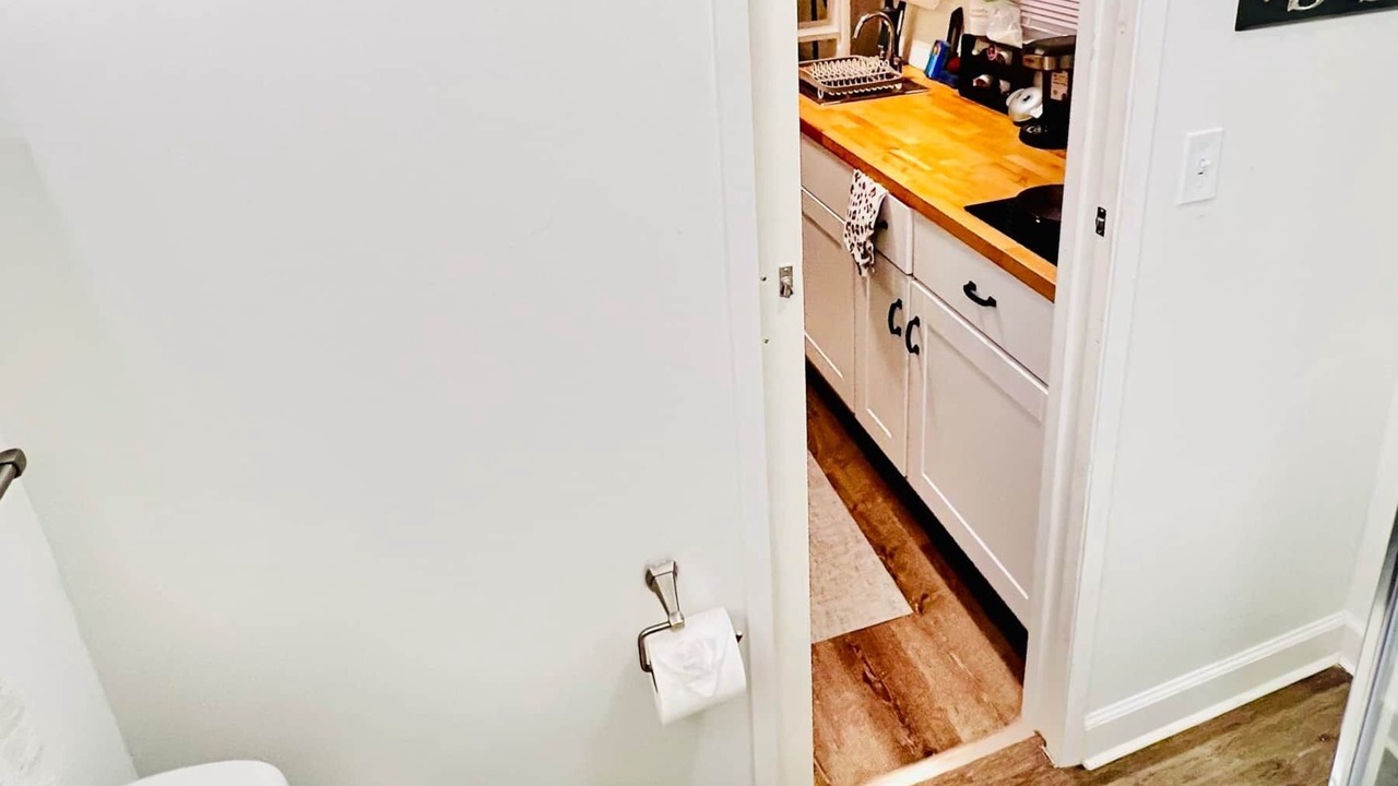 Photo of Bathroom in Bay Shore