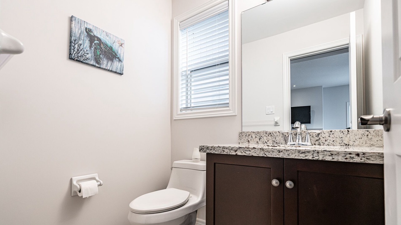 Photo of Bedroom in Crystal Beach