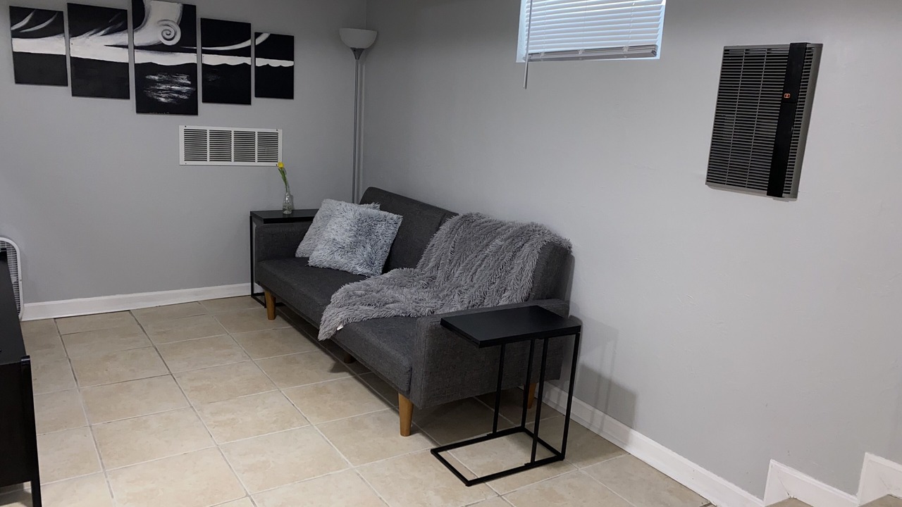 Photo of Livingroom in Metropolitan Hill - Beech Street