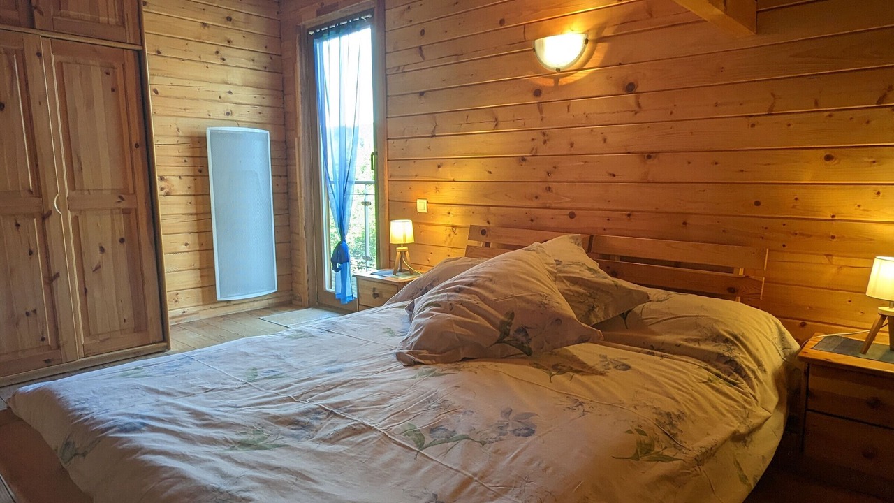 Photo of Bedroom in Taintrux
