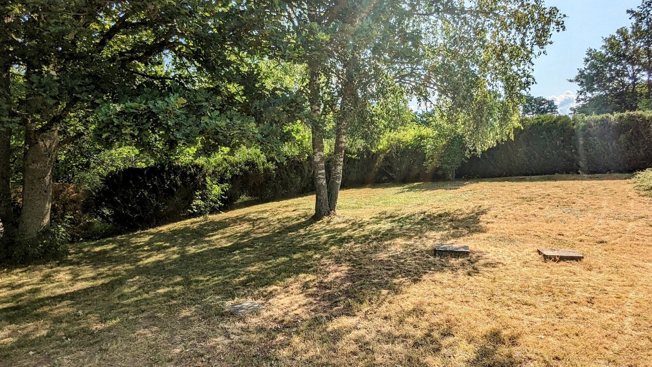 Photo of Outdoor in Taintrux