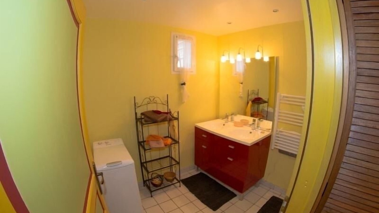 Photo of Bathroom in Lubine