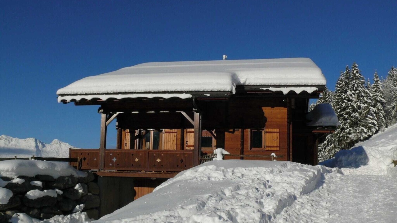 Photo of Outdoor in Thones