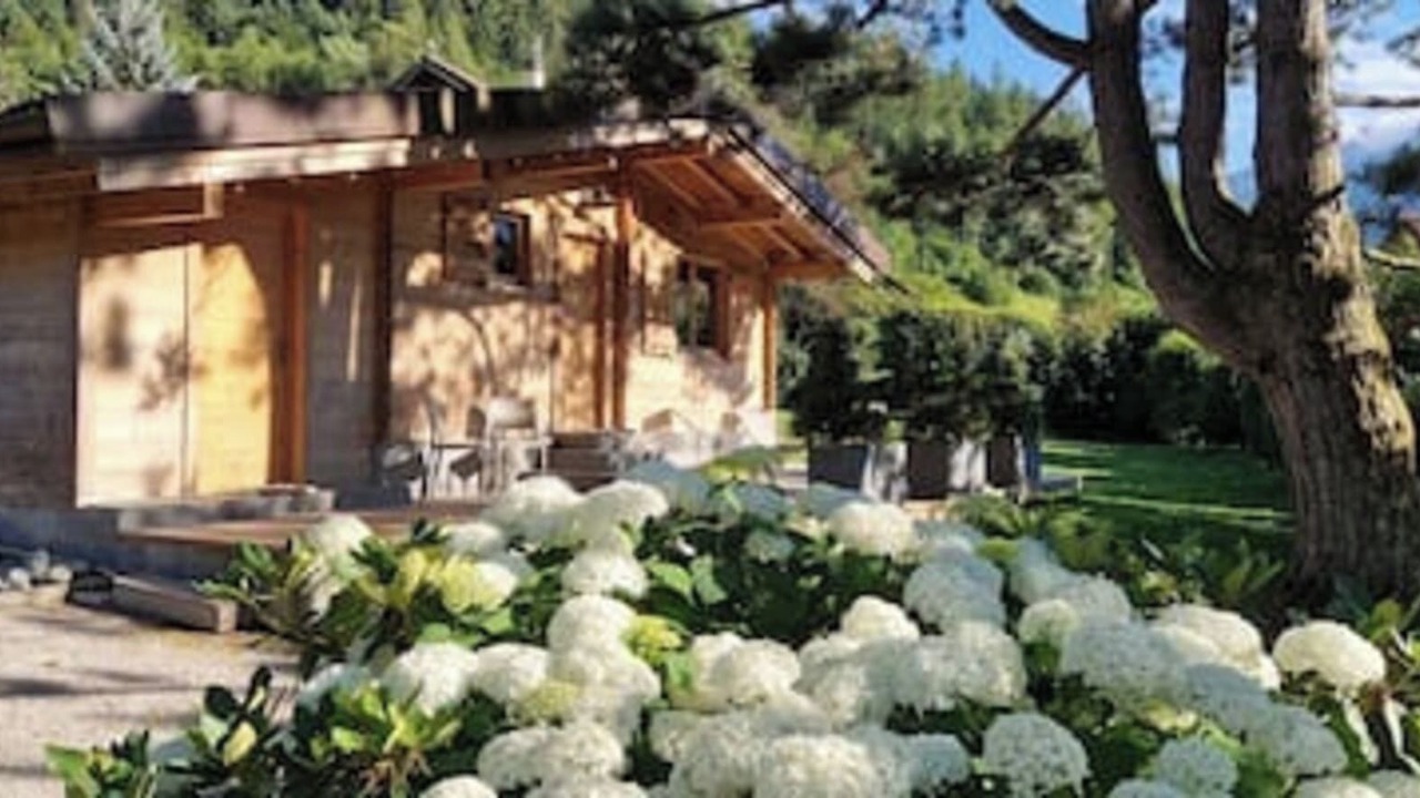 Photo of Outdoor in Thones