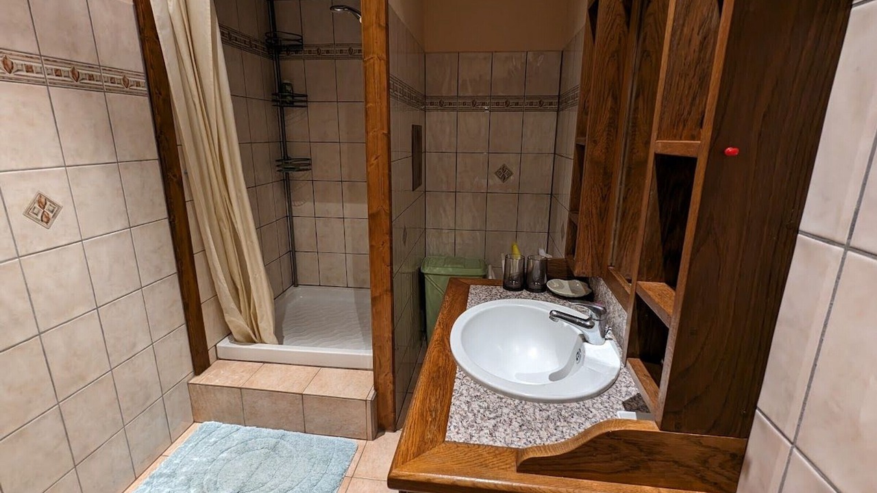 Photo of Bathroom in Saint-Ouen-les-Parey