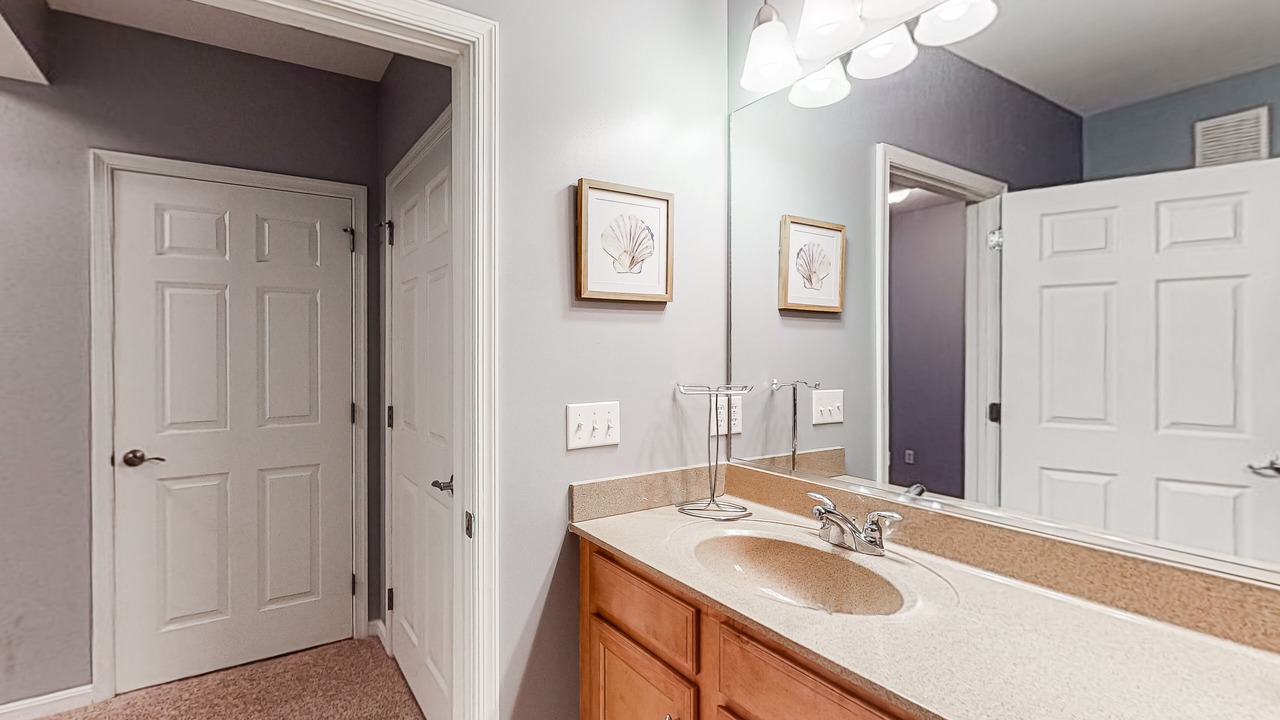 Photo of Bathroom in Sun Ridge