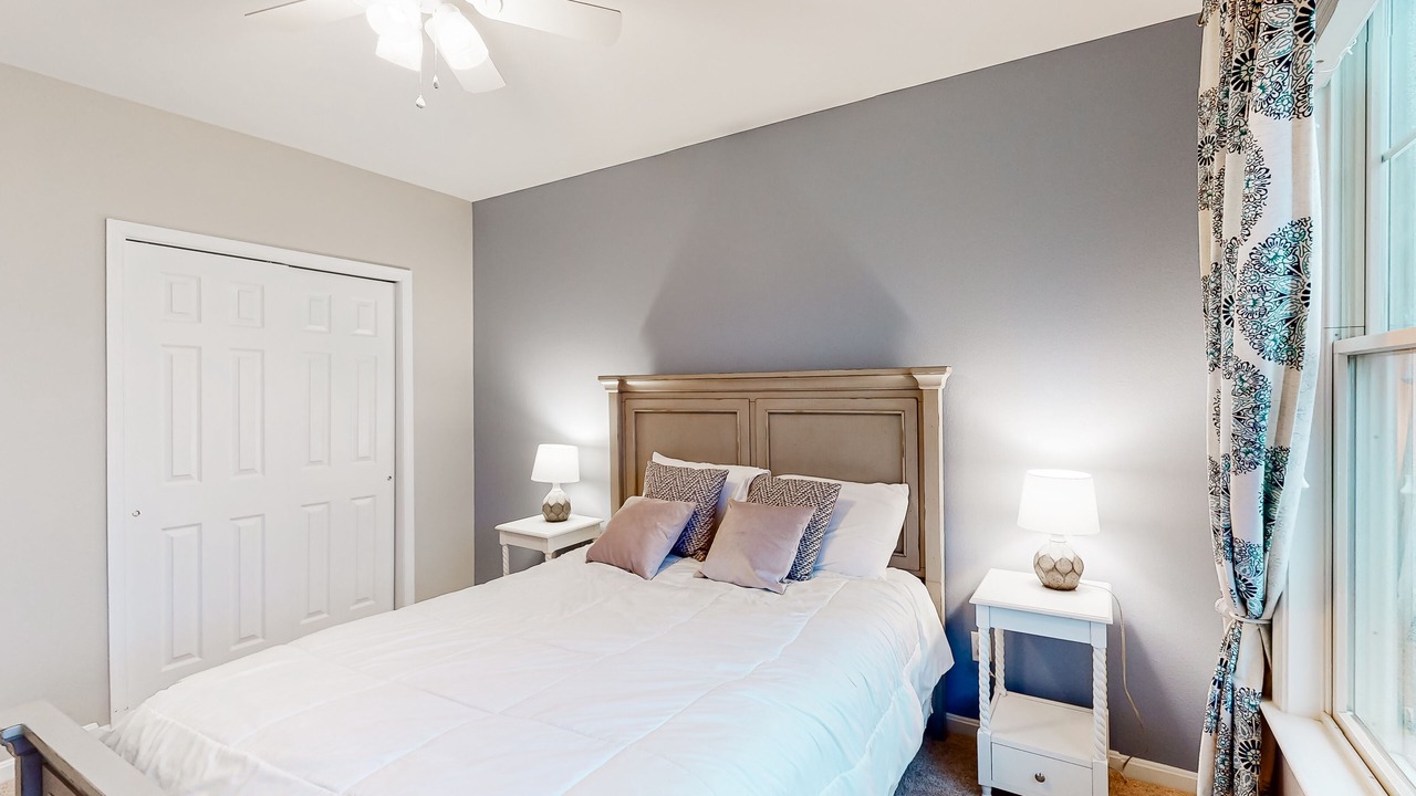 Photo of Bedroom in Sun Ridge