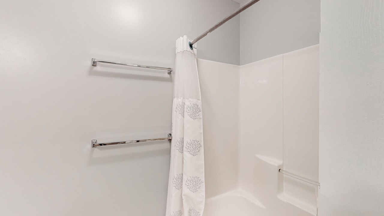 Photo of Bathroom in Sun Ridge