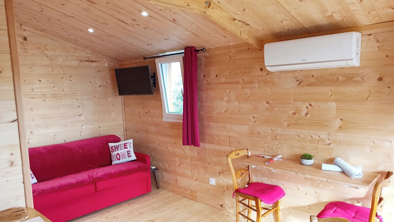 Photo of Livingroom in Bourlon