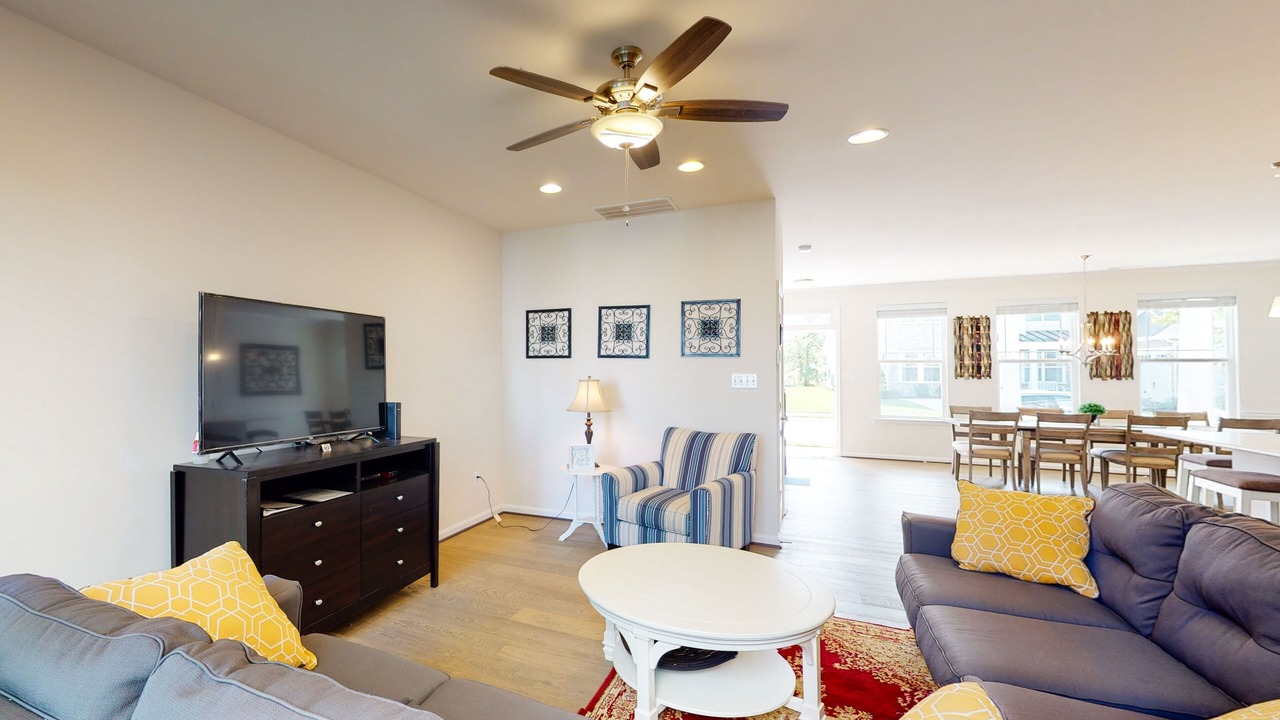 Photo of Livingroom in Frankford