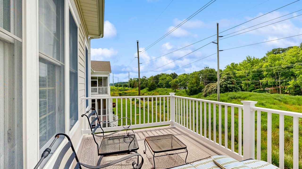 Photo of Patio Balcony in Ocean View