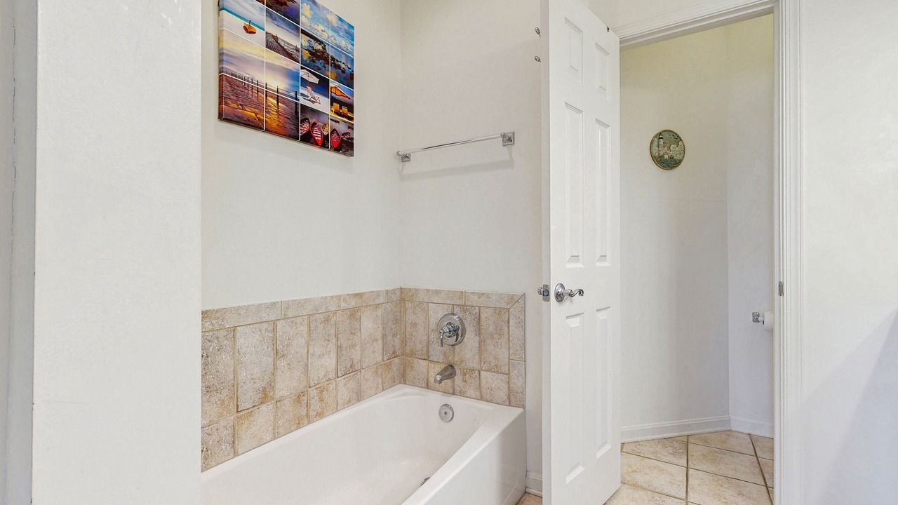 Photo of Bathroom in Ocean View