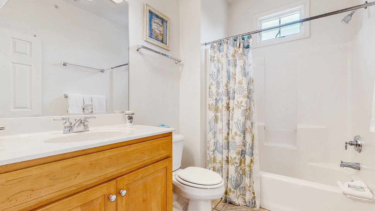 Photo of Bathroom in Ocean View