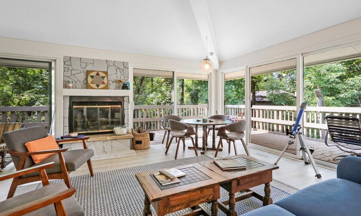 Photo of Livingroom in Fontana