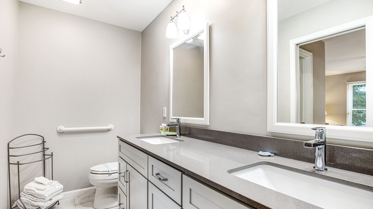 Photo of Bathroom in Bethany Beach