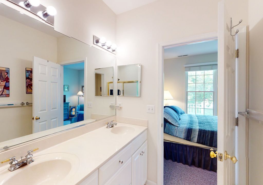 Photo of Bathroom in Ocean View