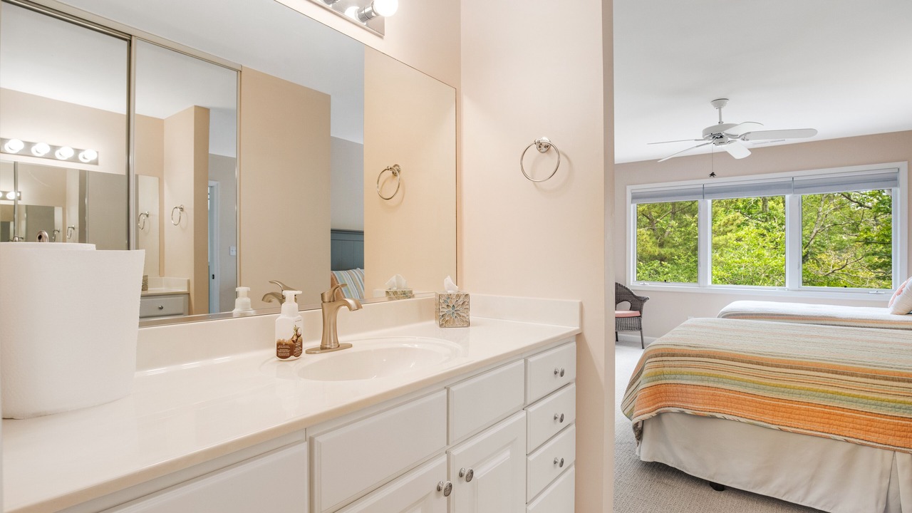 Photo of Bedroom in Bethany Beach
