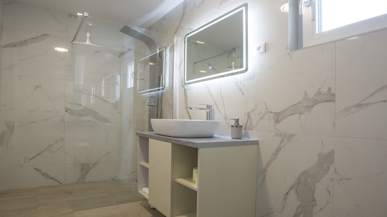 Photo of Bathroom in Vis
