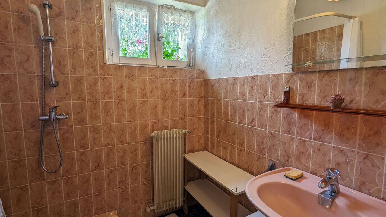 Photo of Bathroom in Jussarupt
