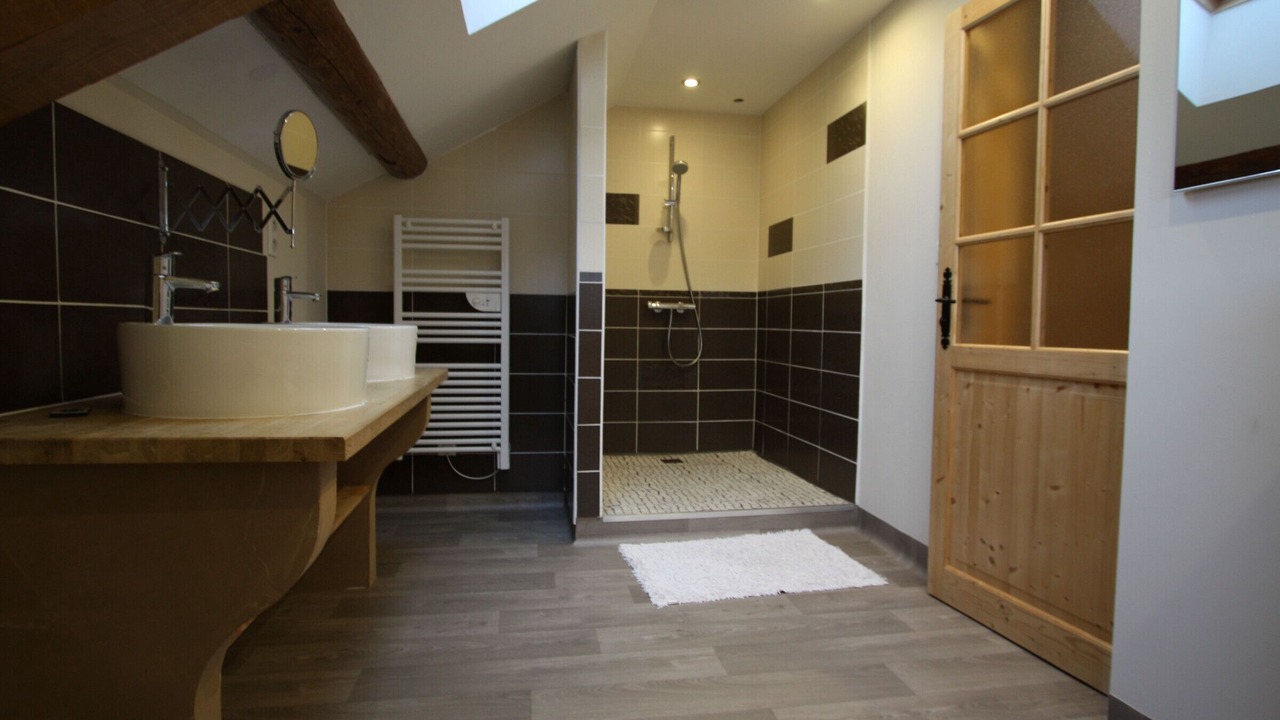 Photo of Bathroom in Rehaupal