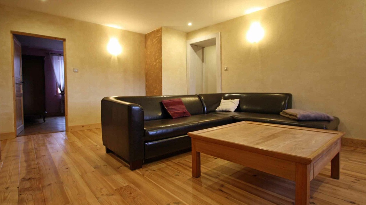 Photo of Livingroom in Rehaupal
