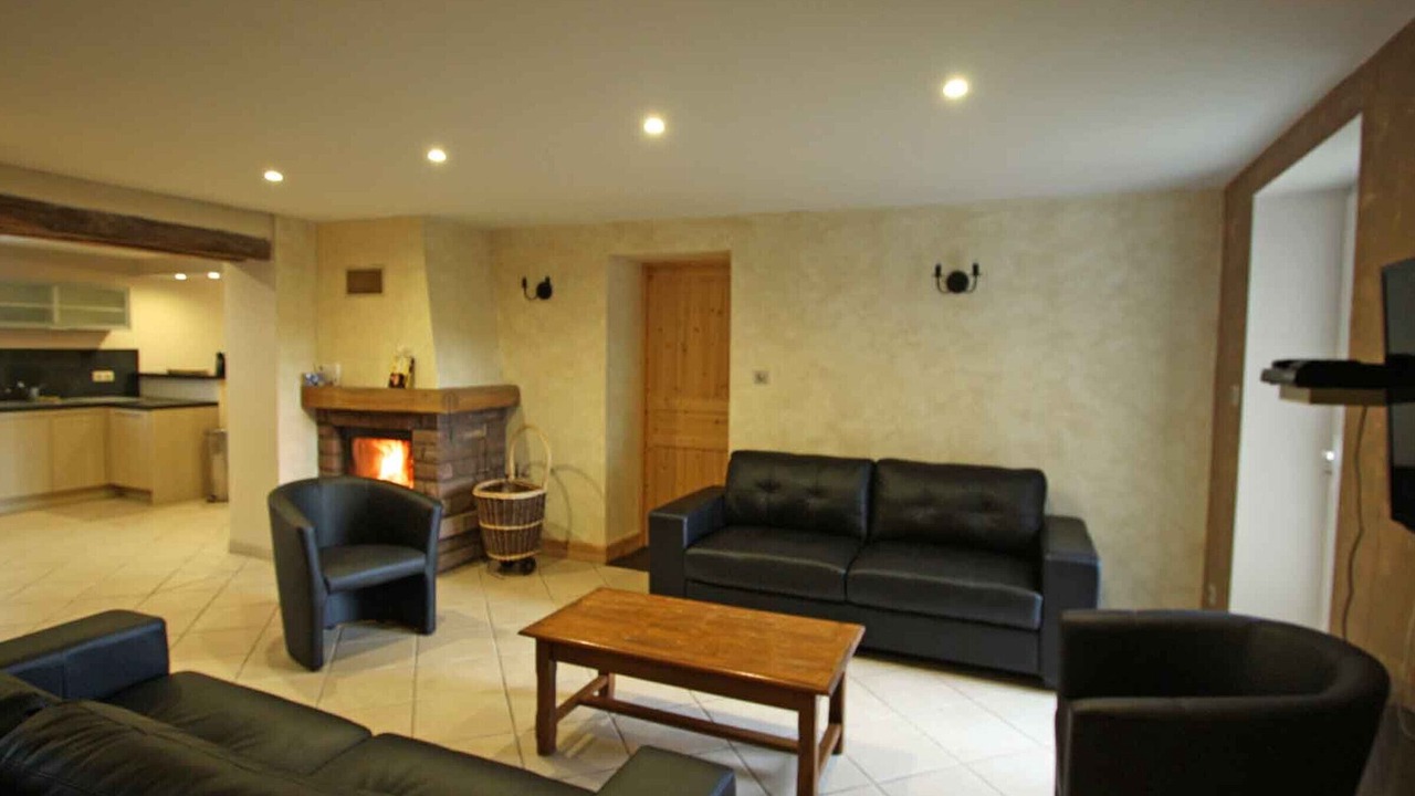 Photo of Livingroom in Rehaupal