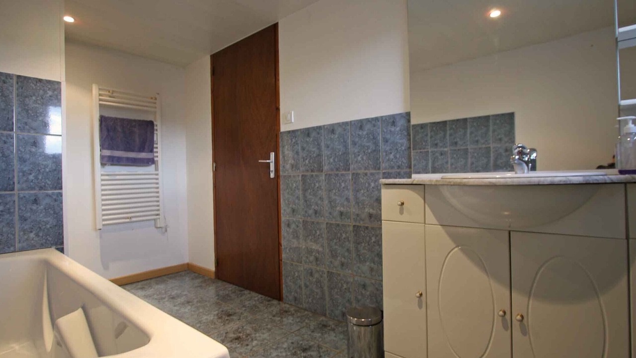 Photo of Bathroom in Rehaupal