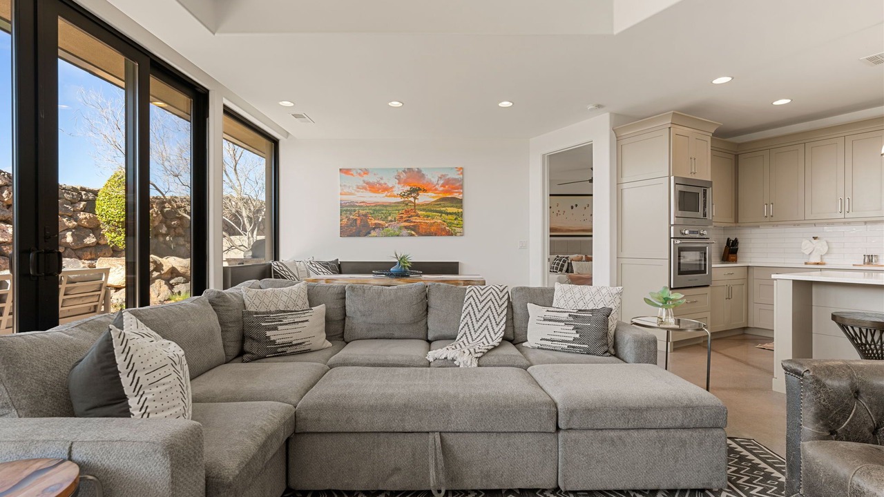 Photo of Livingroom in Ivins
