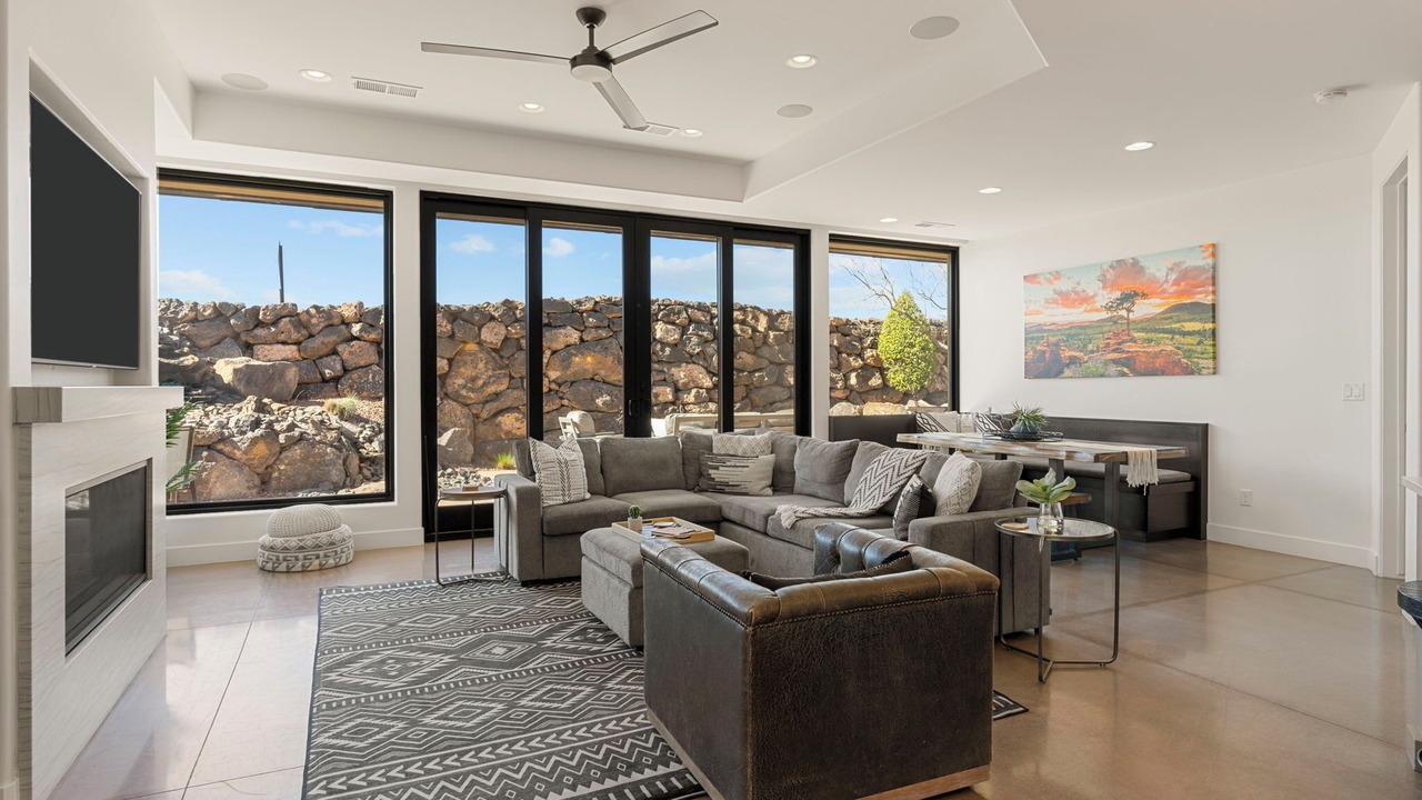 Photo of Livingroom in Ivins
