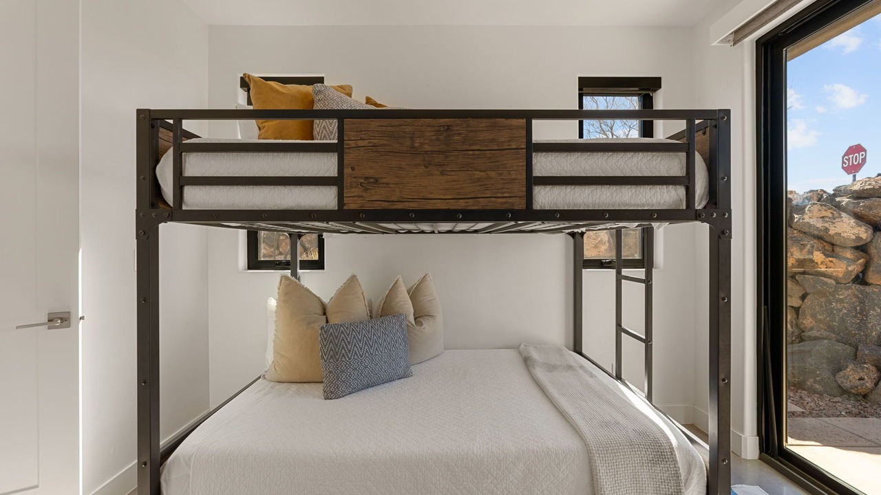 Photo of Bedroom in Ivins