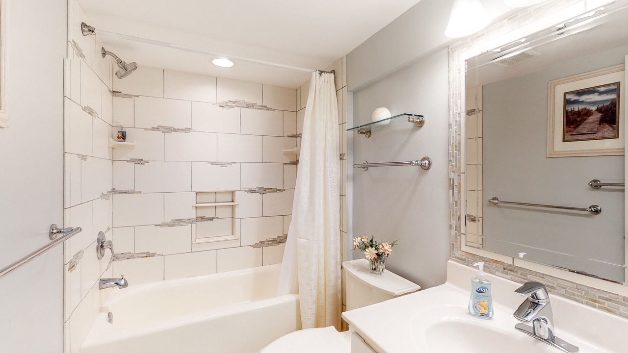 Photo of Bathroom in Bethany Beach